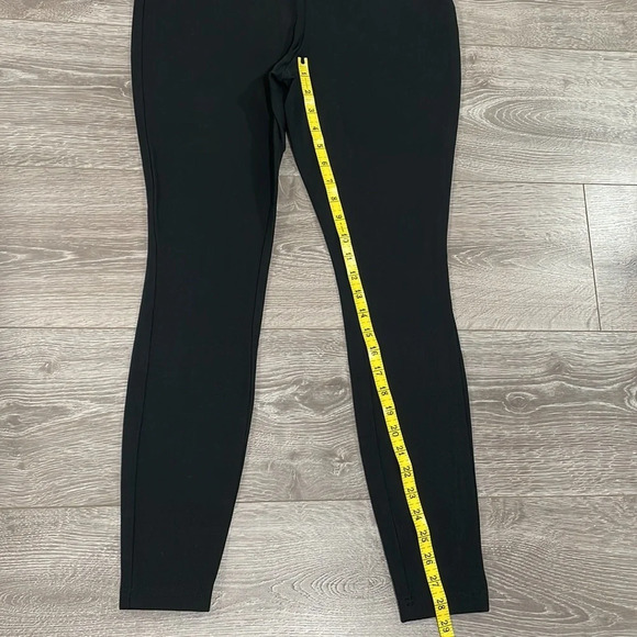 NWOT J. Jill Ponte Smoothing Leggings Black Front Zipper Pockets S - Picture 10 of 15